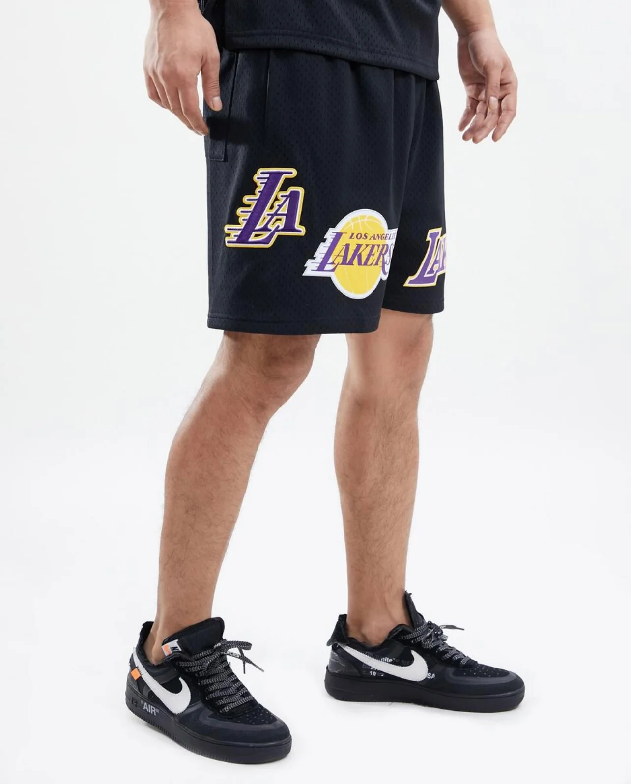Los Angeles Lakers Black Logo Mesh Short - Image 2