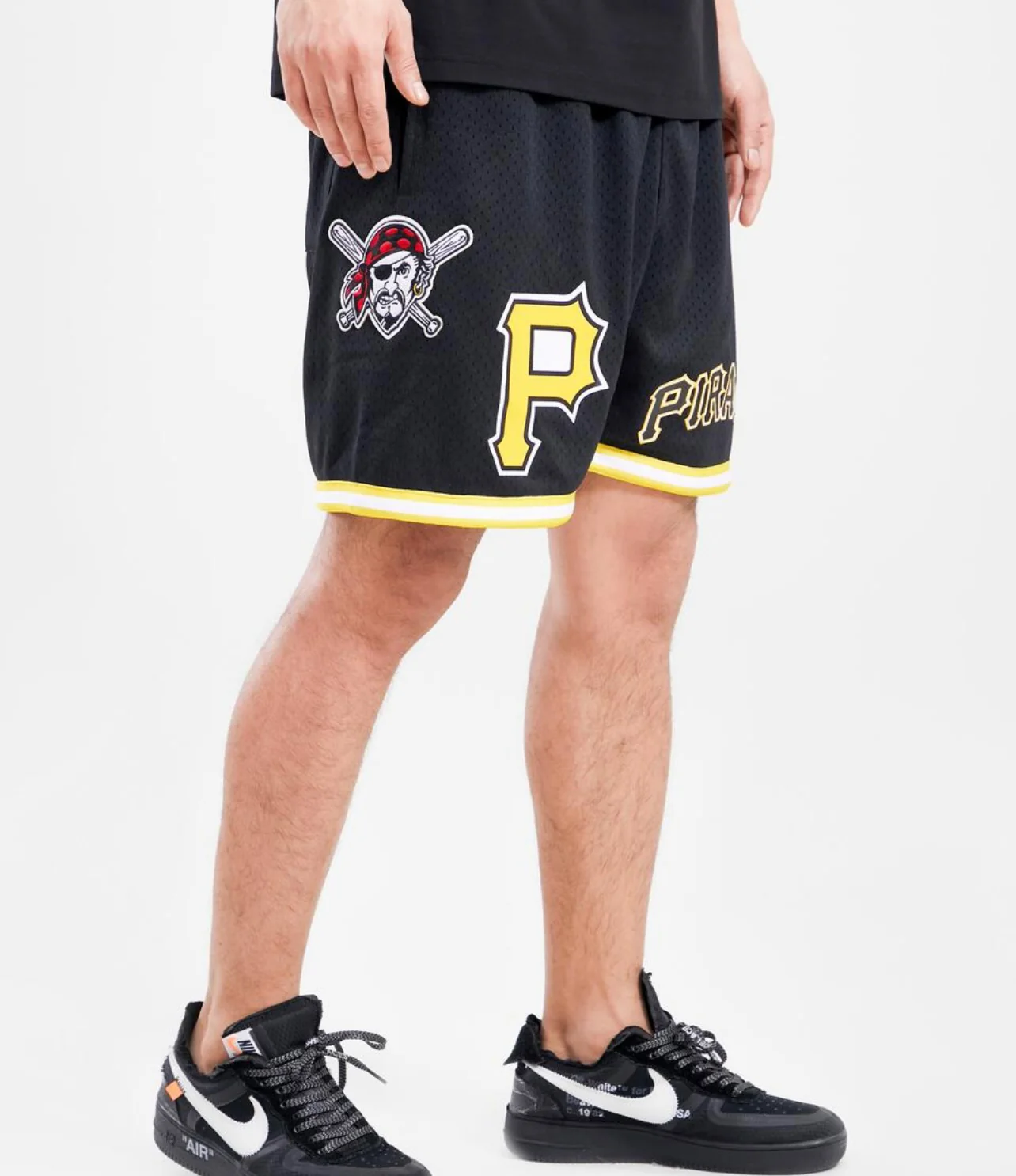Pittsburgh Pirates Logo Mesh Short - Image 3